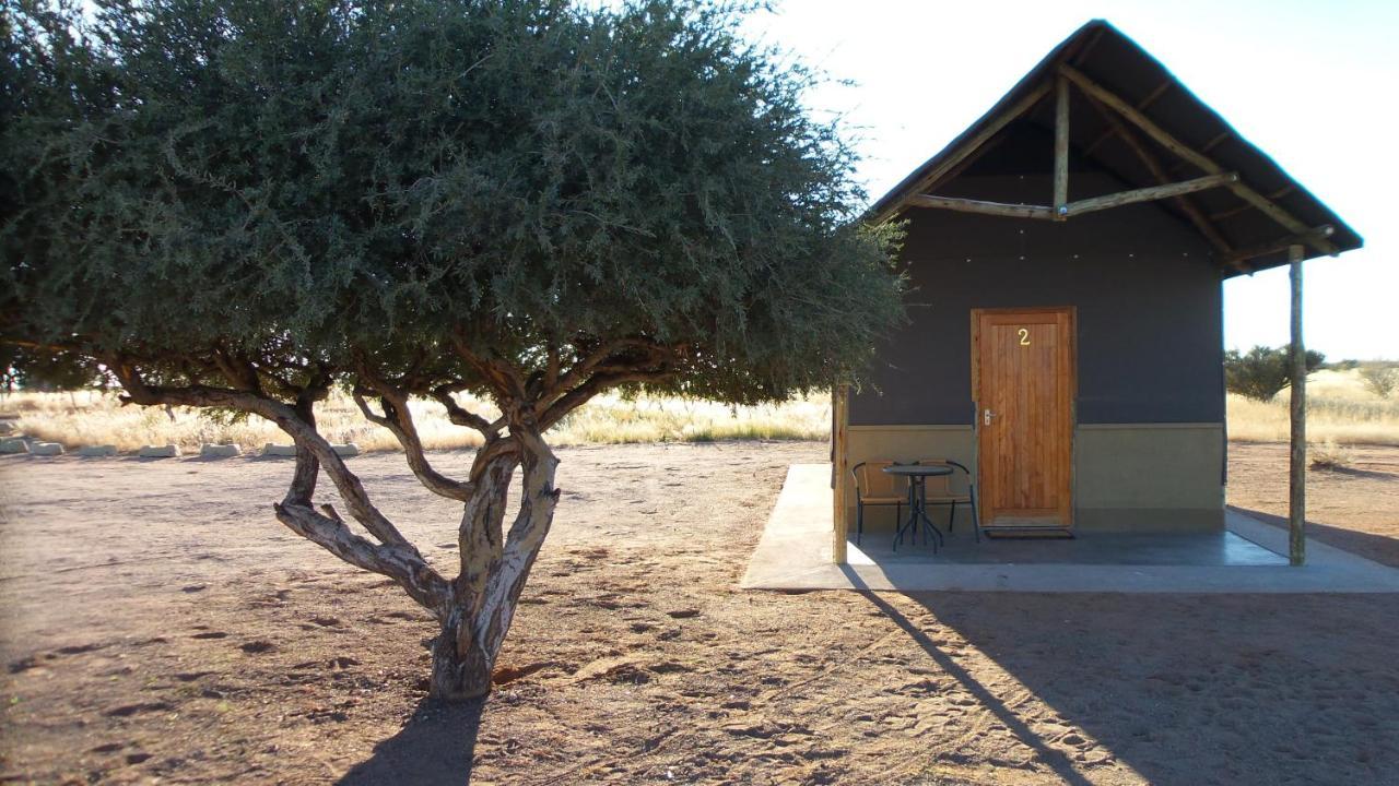 Lapa Lange Game Lodge Mariental Eksteriør billede