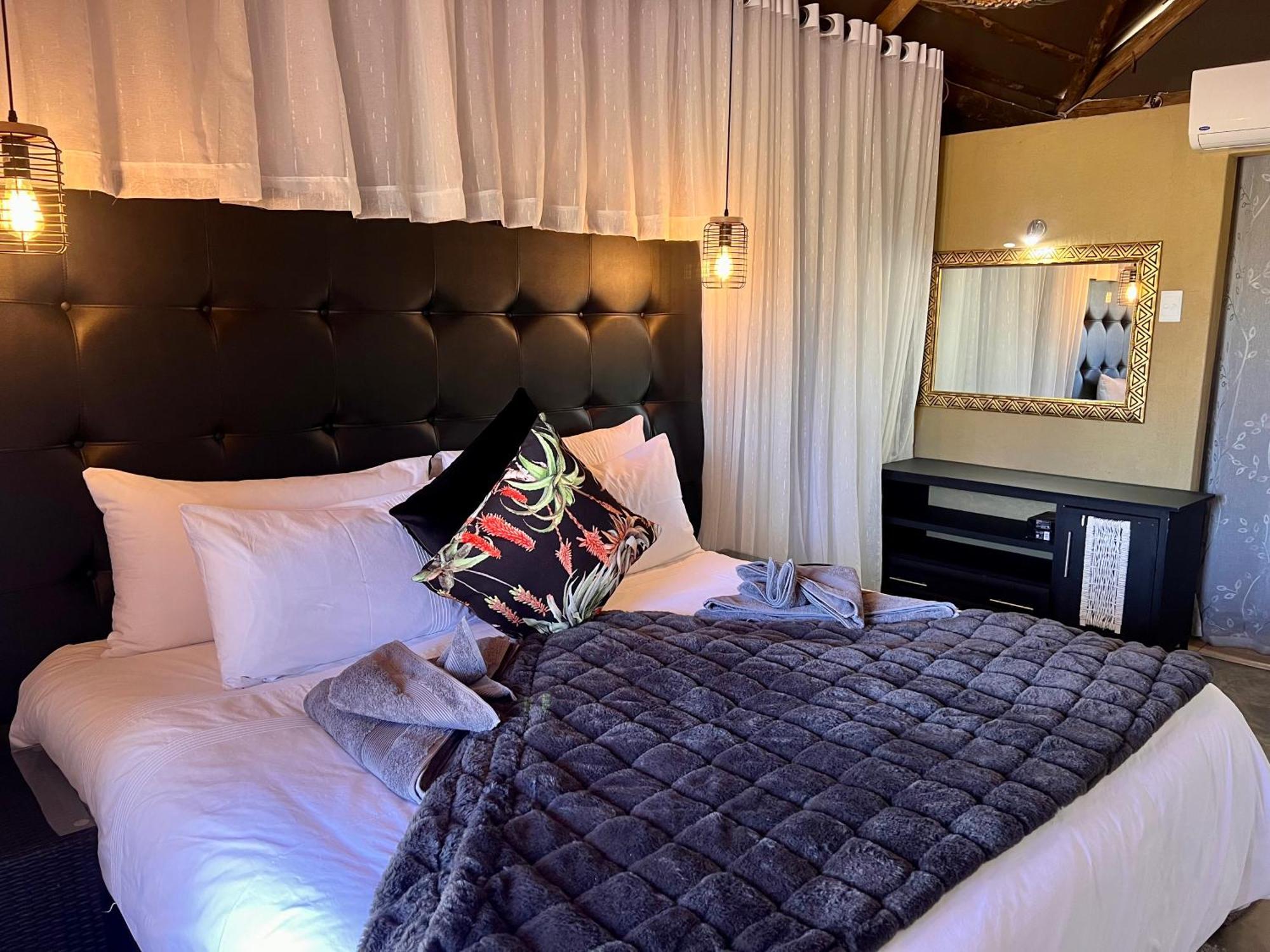 Lapa Lange Game Lodge Mariental Eksteriør billede