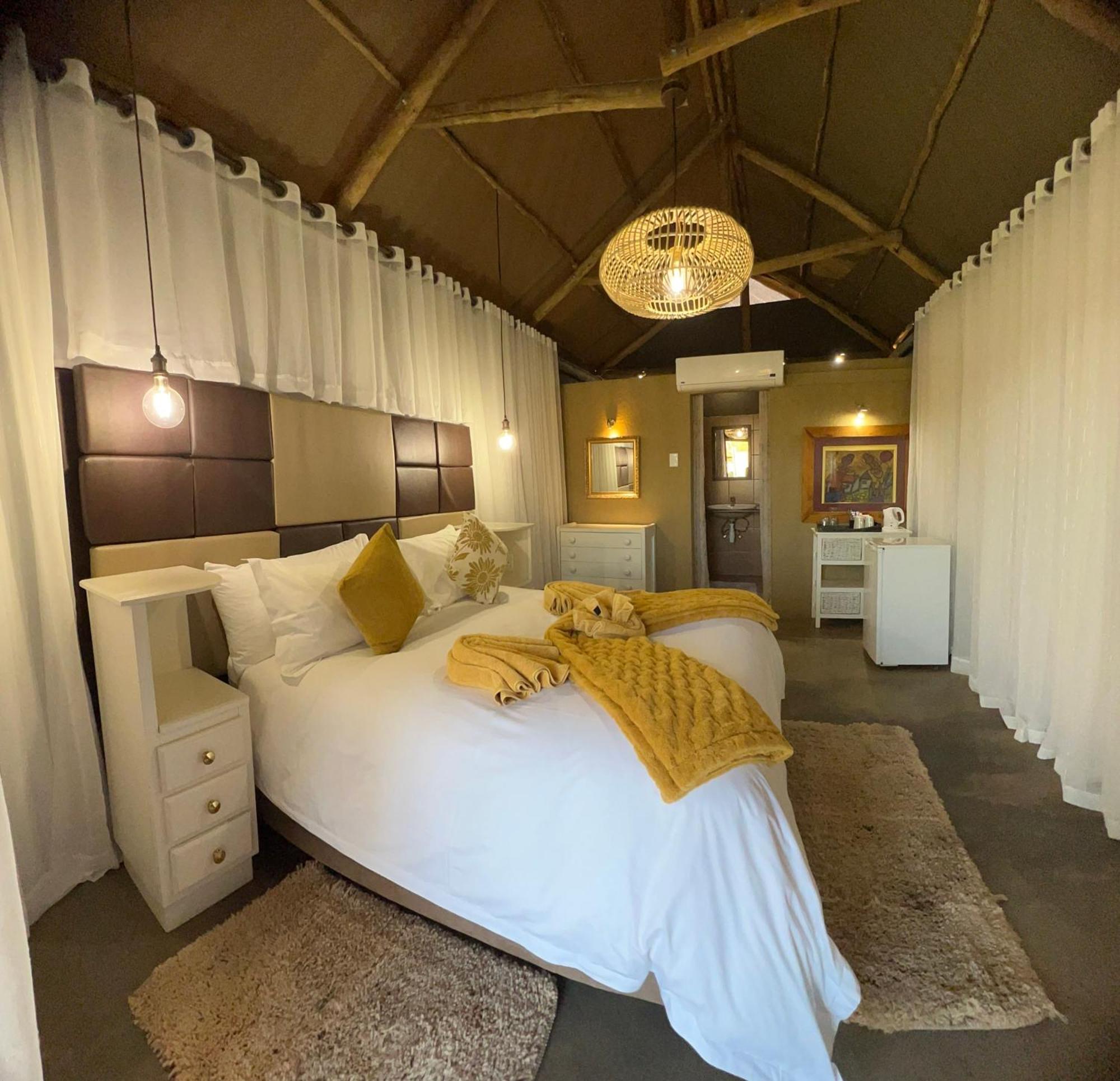 Lapa Lange Game Lodge Mariental Eksteriør billede