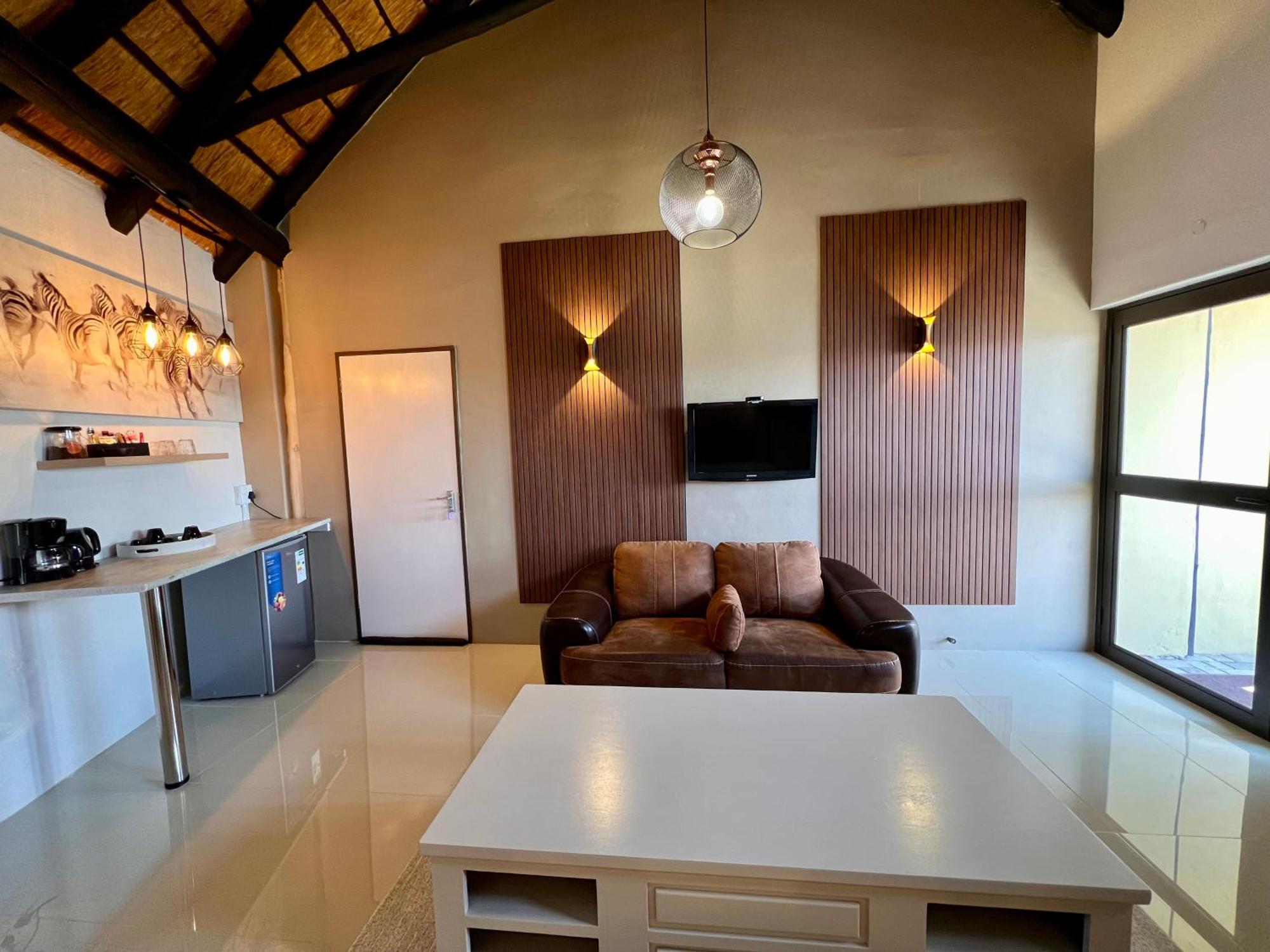 Lapa Lange Game Lodge Mariental Eksteriør billede