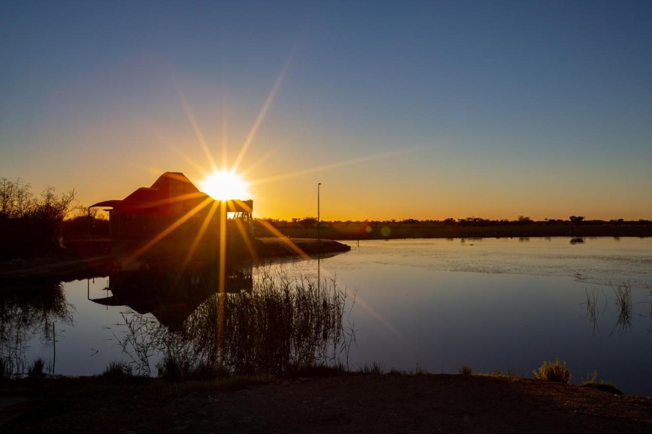 Lapa Lange Game Lodge Mariental Eksteriør billede