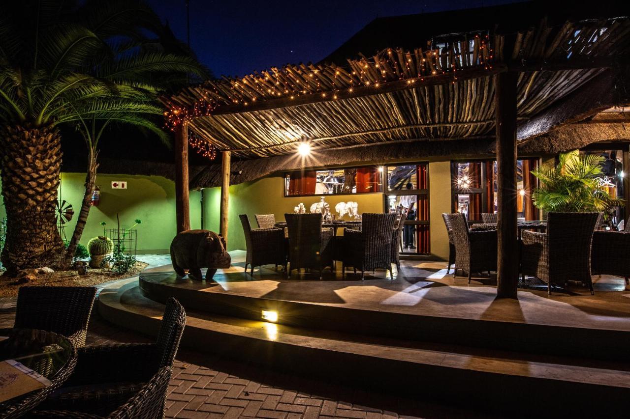 Lapa Lange Game Lodge Mariental Eksteriør billede