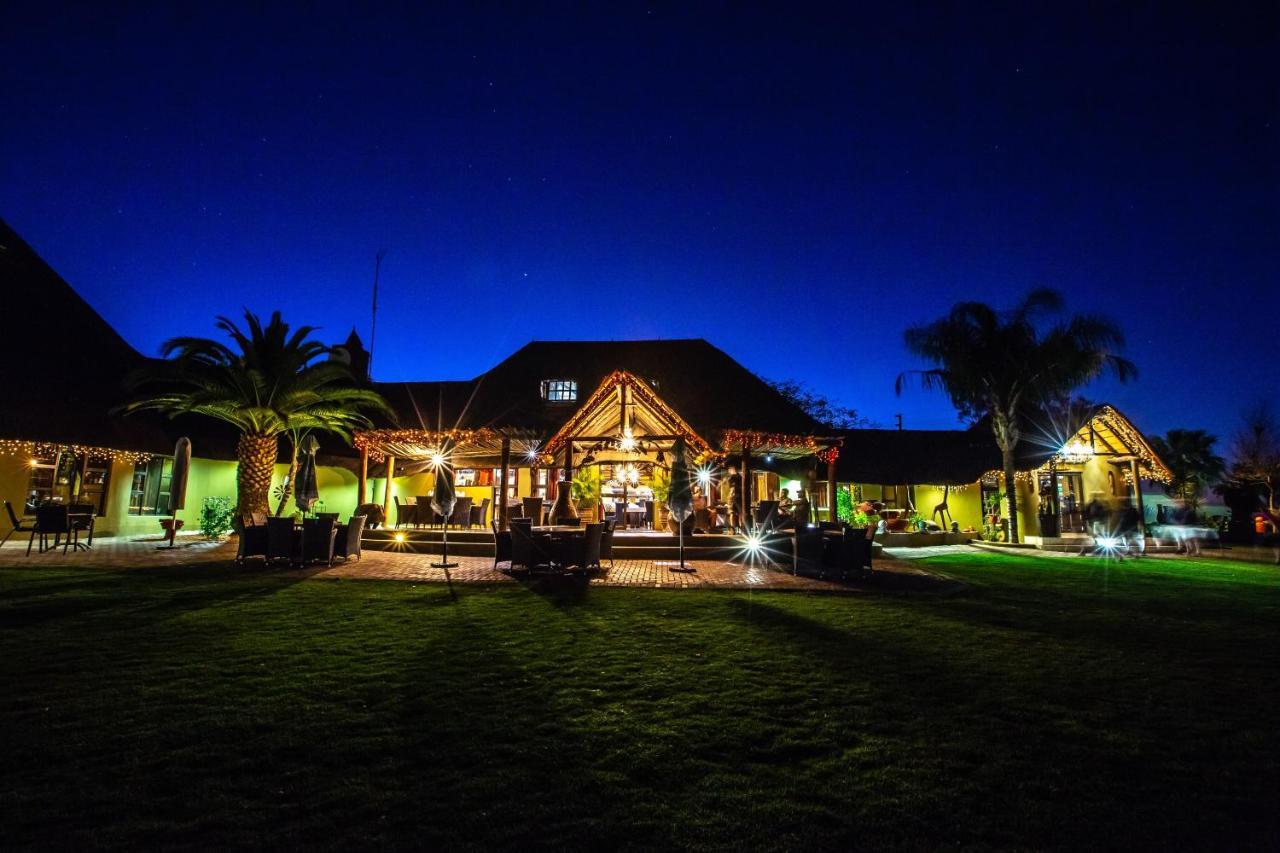 Lapa Lange Game Lodge Mariental Eksteriør billede