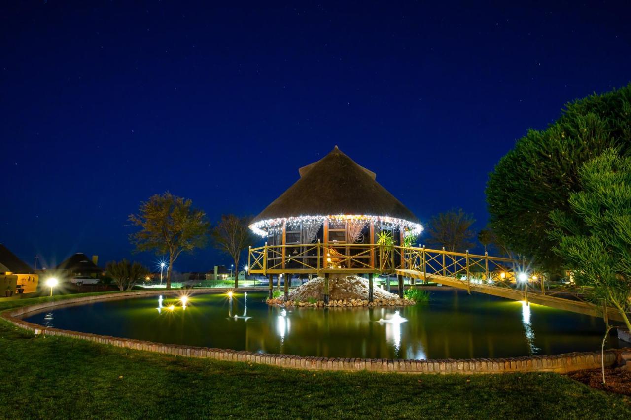 Lapa Lange Game Lodge Mariental Eksteriør billede