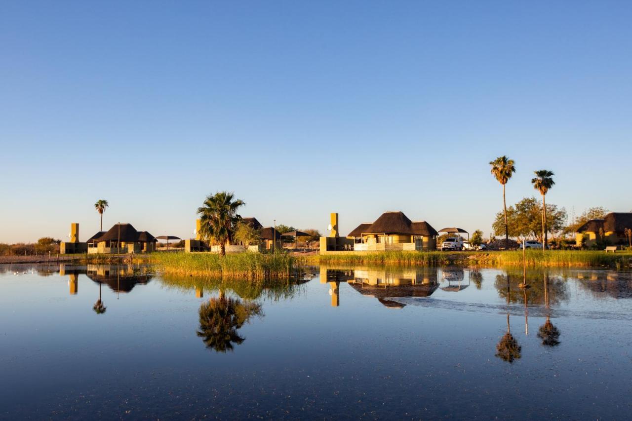 Lapa Lange Game Lodge Mariental Eksteriør billede