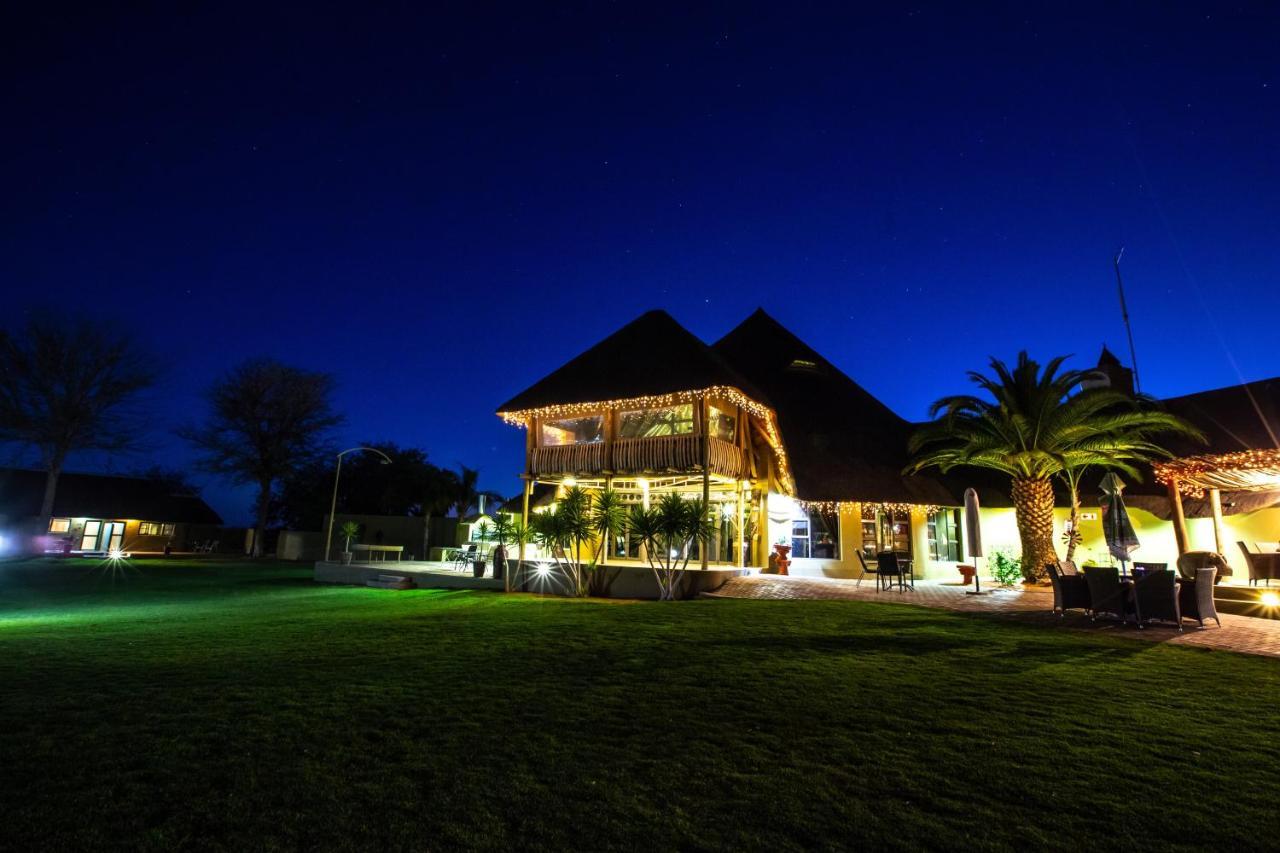 Lapa Lange Game Lodge Mariental Eksteriør billede