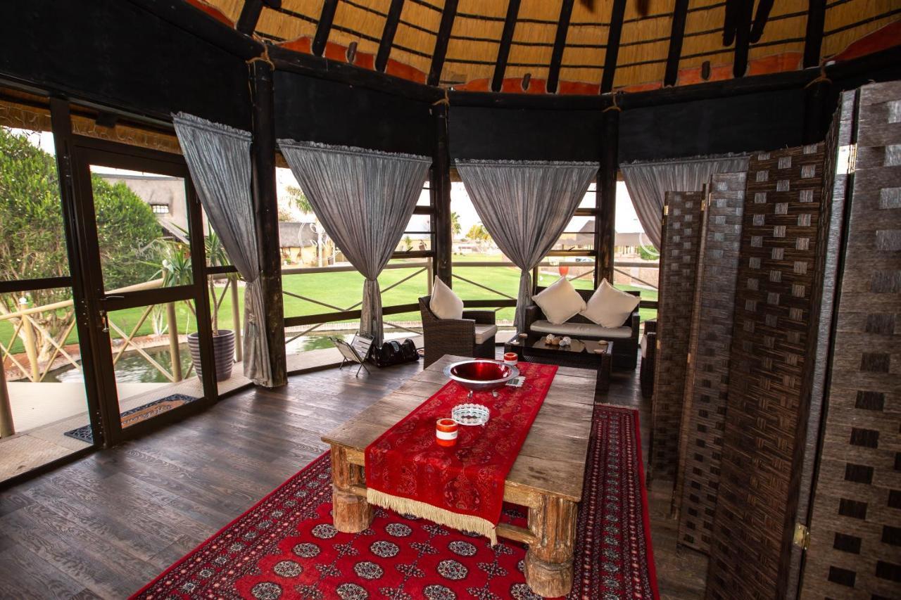 Lapa Lange Game Lodge Mariental Eksteriør billede