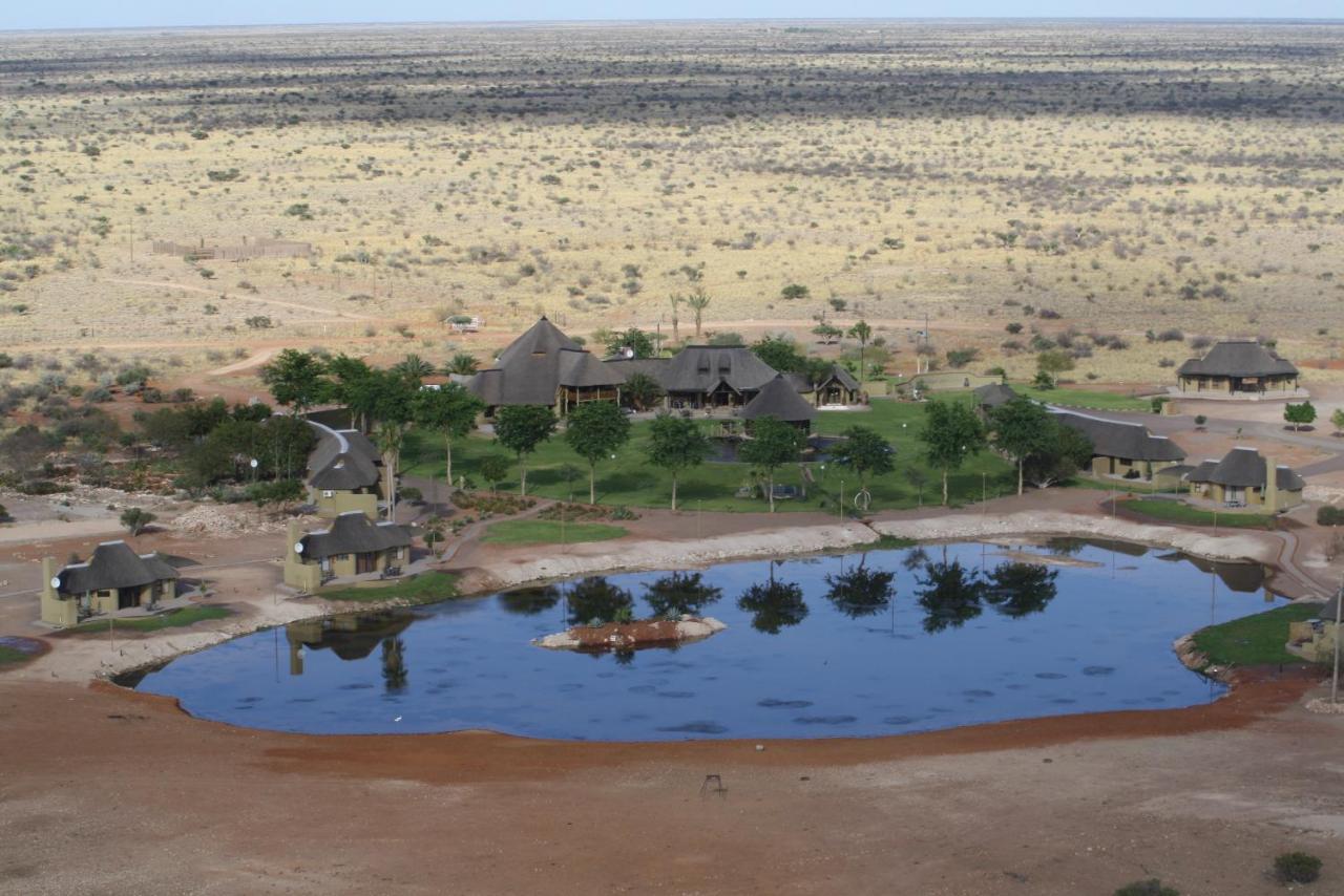 Lapa Lange Game Lodge Mariental Eksteriør billede
